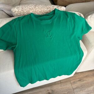 Men’s large Louis Vuitton tshirt
